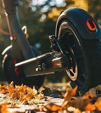 Scooter_Mikromobilitaet_shutterstock_1518039668_rclassen_541x200px.jpg